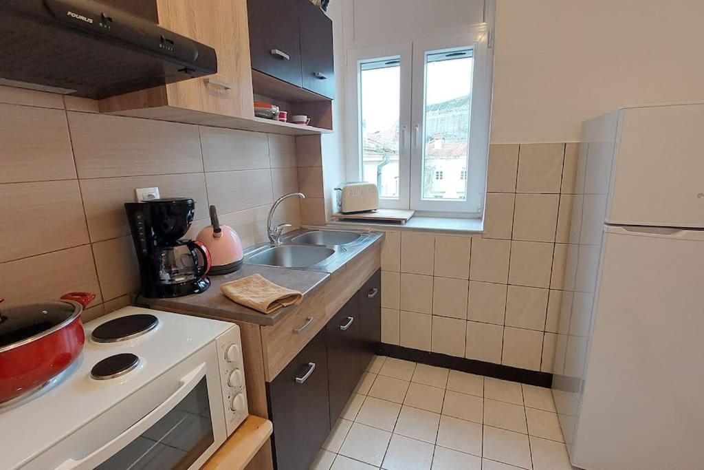 Old Port View Apartment, Διαμέρισμα Στο Κέντρο 2 Υπνοδωματίων Corfu  외부 사진